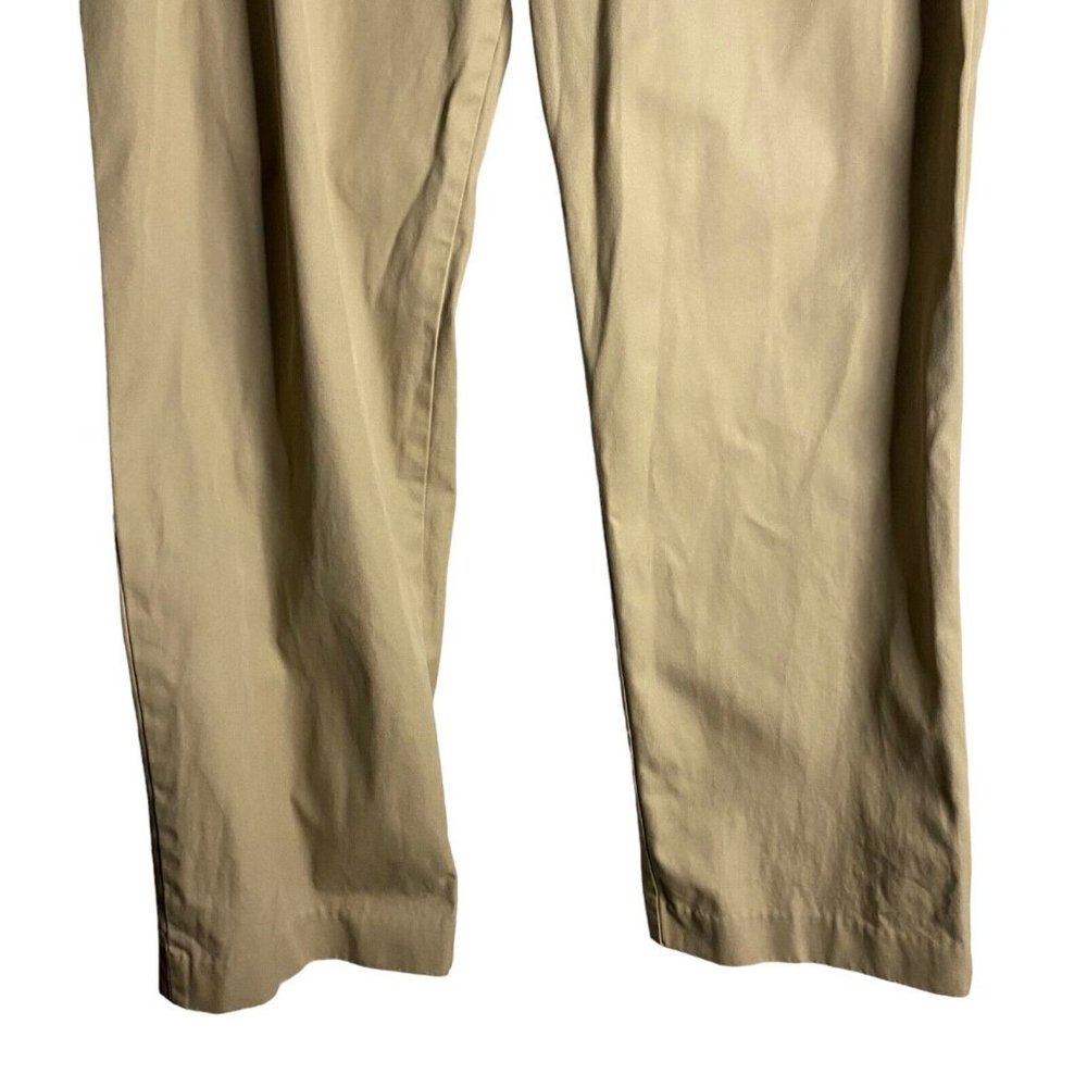 Gap Khaki Men's Tailored Relaxed Fit Pants - Picture 3 of 11